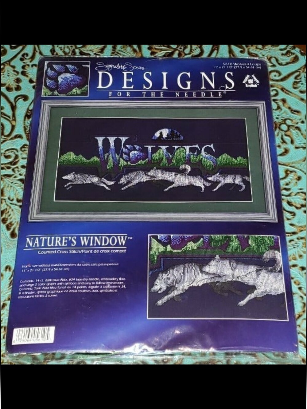 Nature's Window Wolves Counted Cross-Stitch Kit - Picture 4 of 6